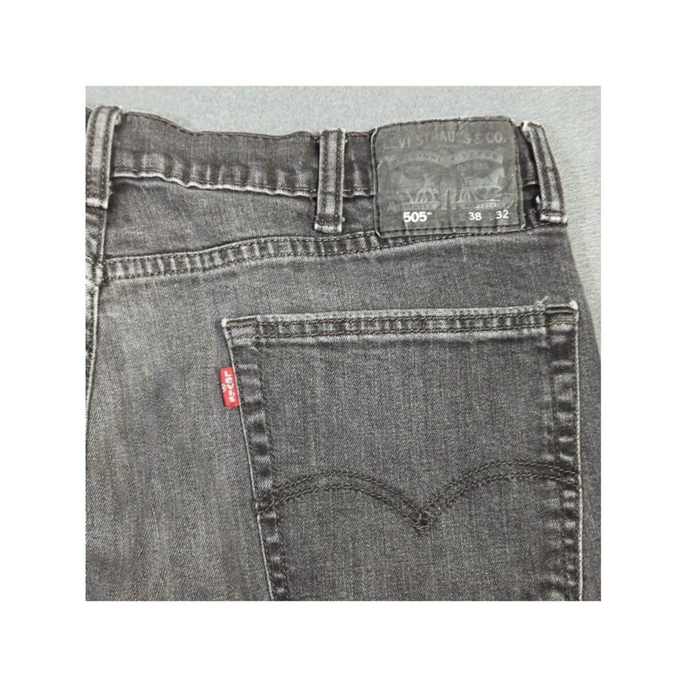 Levi's Jeans Men's 38x32 Fits 36x30 Black 505 Regular Fit Straight Leg Denim
